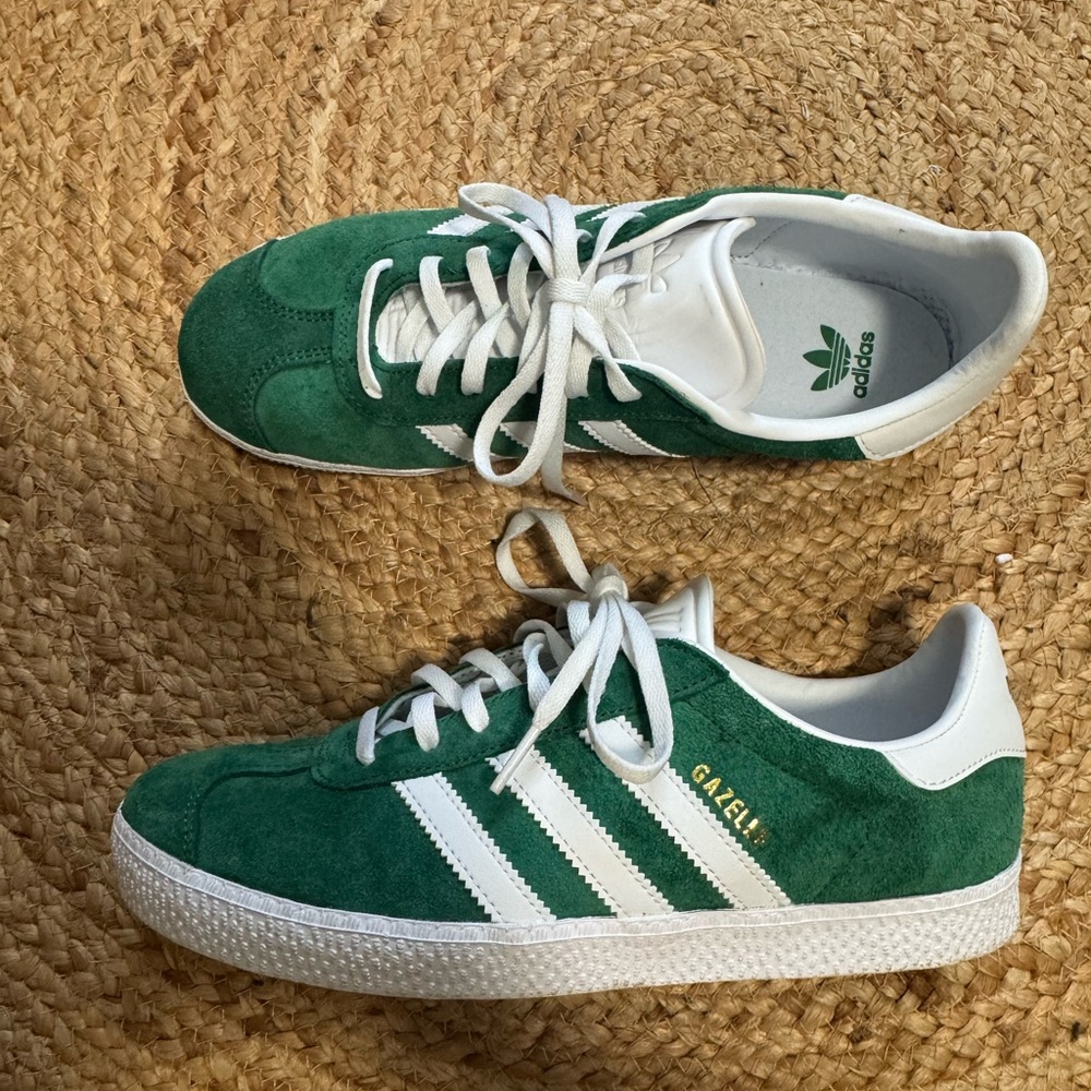 ADIDAS Gazelle |beautiful green | unisex | size 6.5 men’s 8.5 women’s